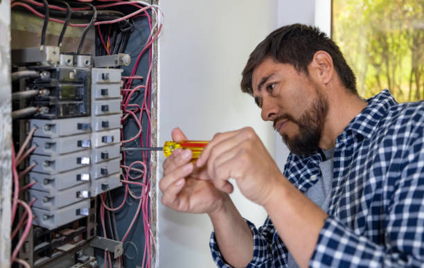 Best 24-Hour Electrician  in Zephyrhills South, FL